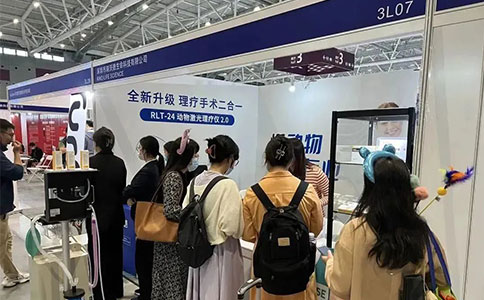 瑞沃德亚宠展首秀，国产动物诊疗设备展风采 